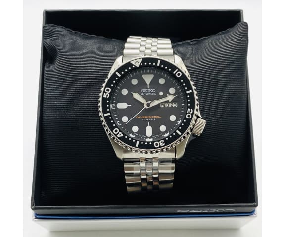 SEIKO SKX007J Divers Automatic 200 Meter Steel Men s Watch Japan